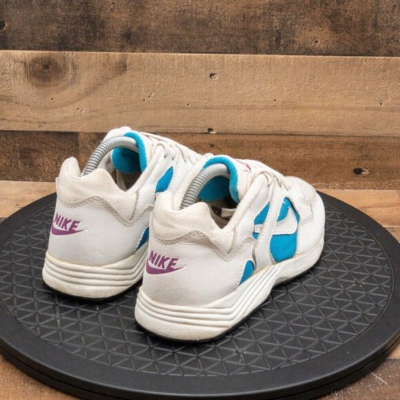 NIKE REGRIND WOMENS ATHLETIC SHOES VINTAGE 1997 RUNNING WALKING GYM LOW SIZE 8 - Picture 8 of 9